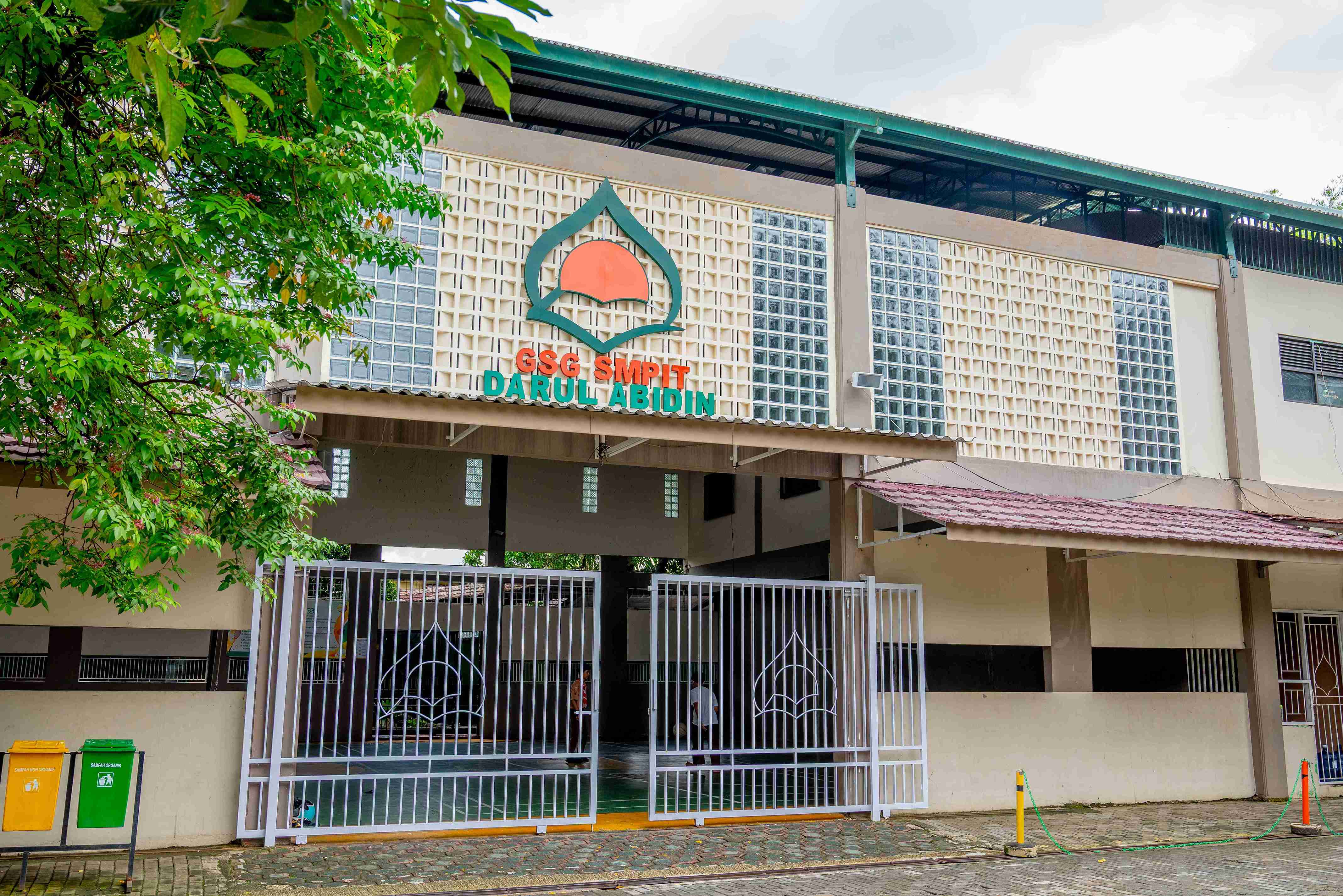 Gedung Darul Abidin